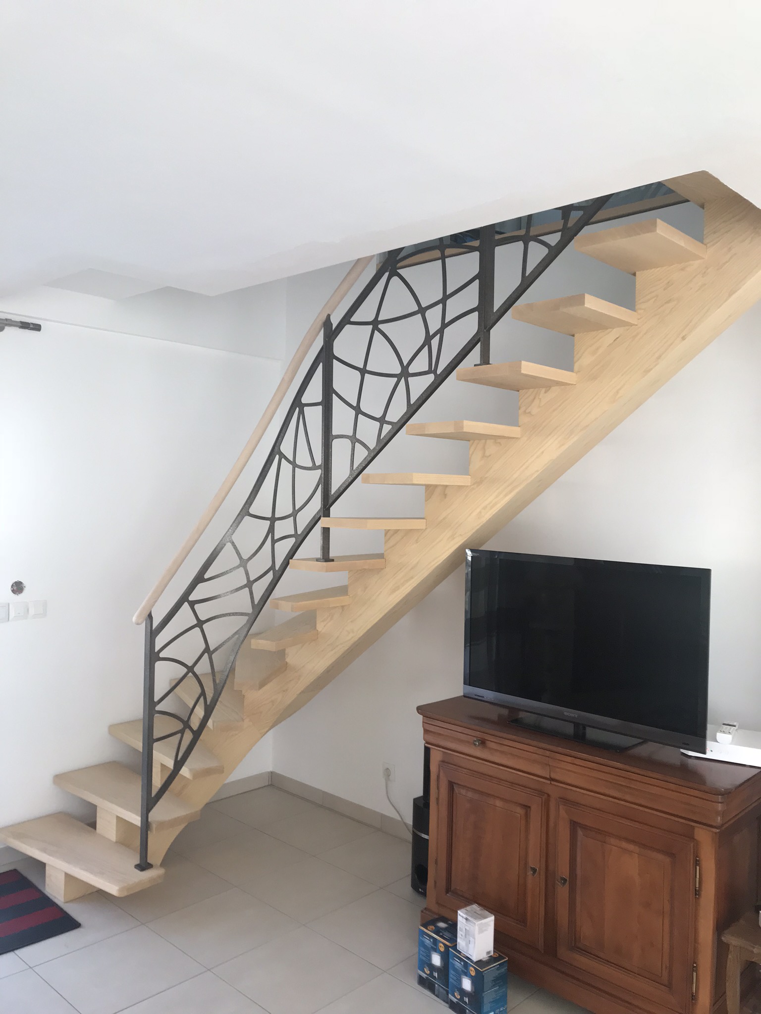Escalier quart tournant acier bois sur mesure à Marseille