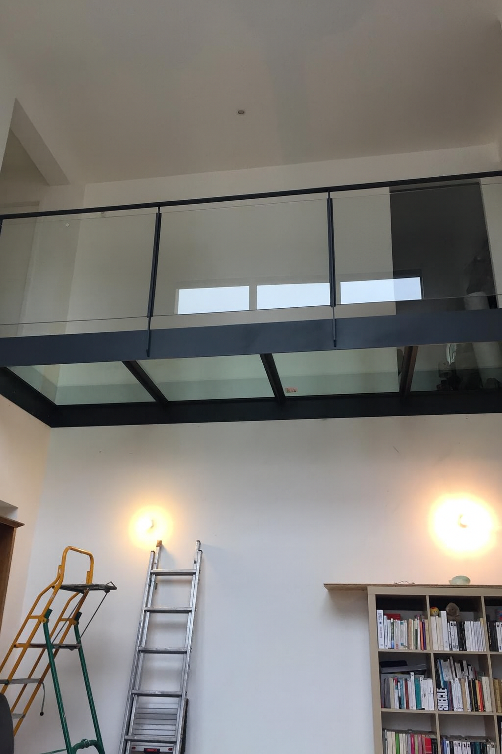 Installation d’une passerelle en verre