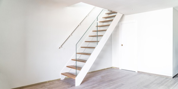 Remplacement d’un escalier suspendu